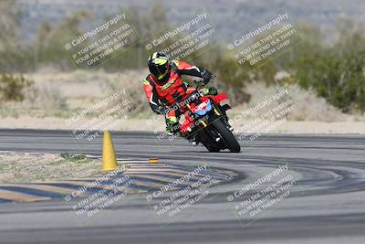 media/Jan-15-2026-Racers Edge (Thu) [[dfebeb70ab]]/3-B Group/Session 4 (Turn 5)/